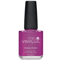 CND Vinylux weekly polish - #209 magenta mischief